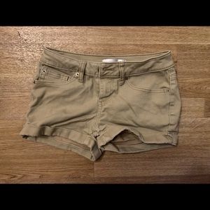 TAN SHORTS